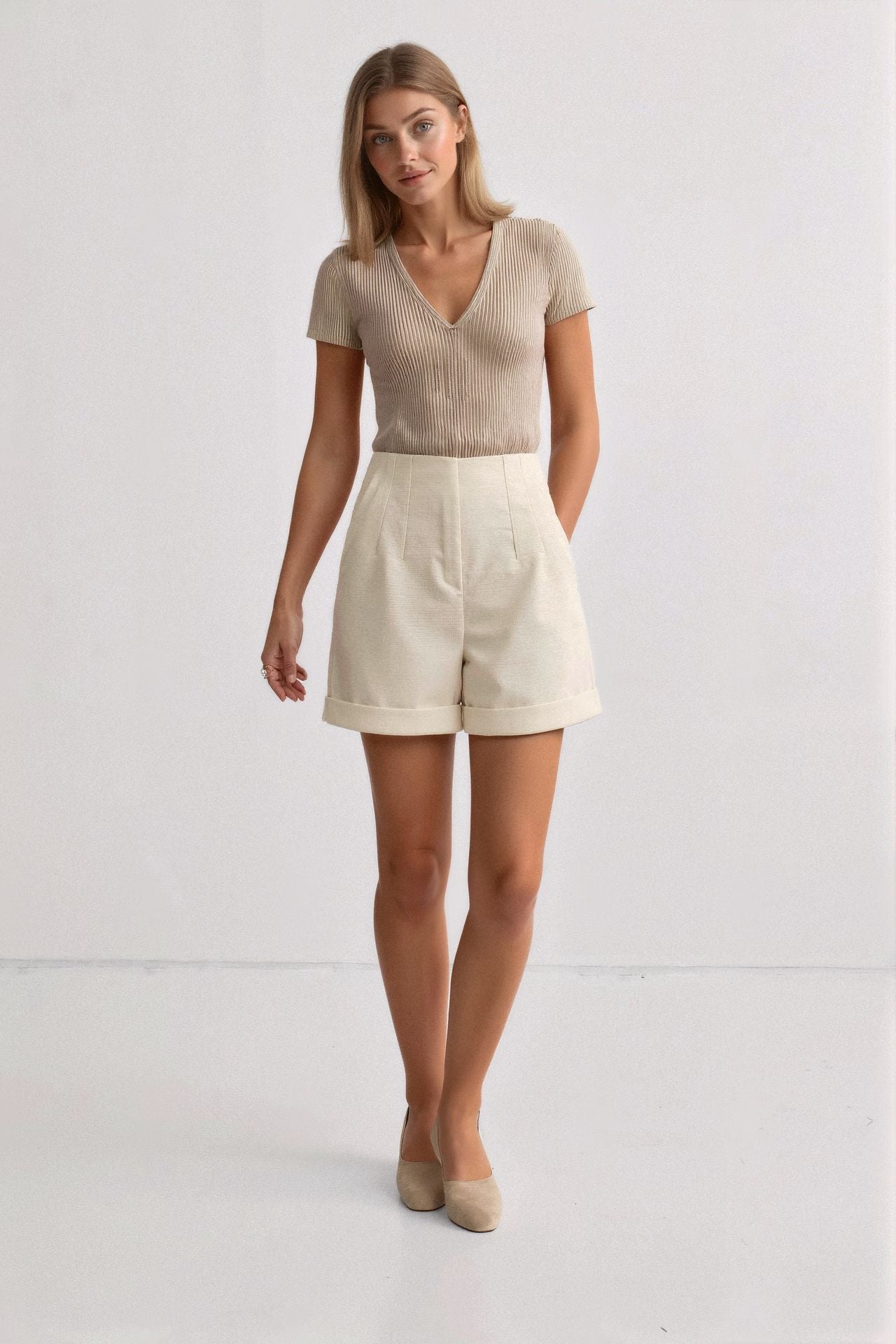 Elegant Elastic Waist Rolled High Waist Tucked Shorts