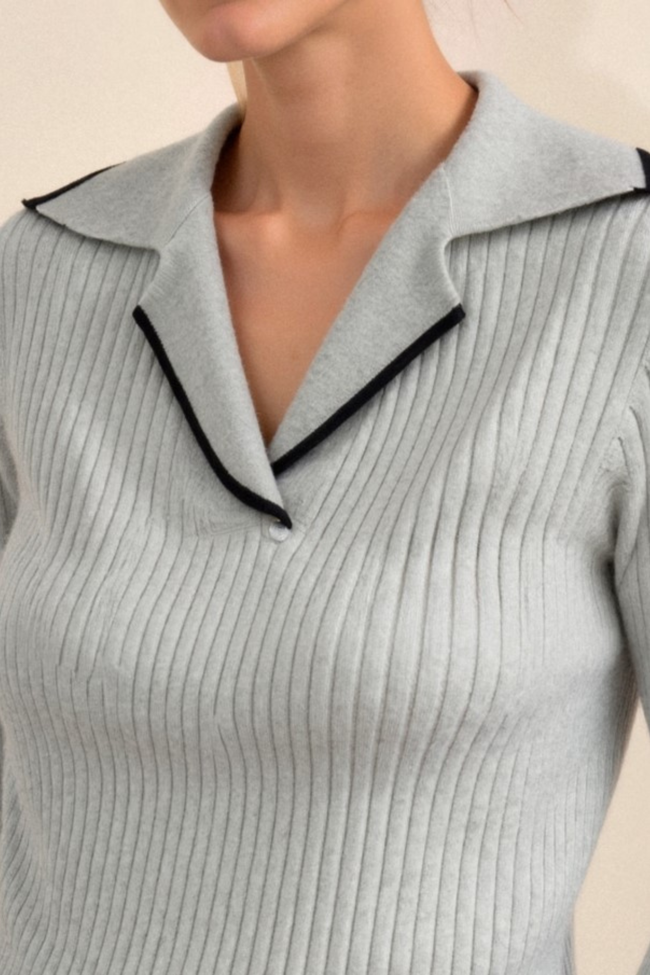 Contrast Trim Gray Label Neck Sweater