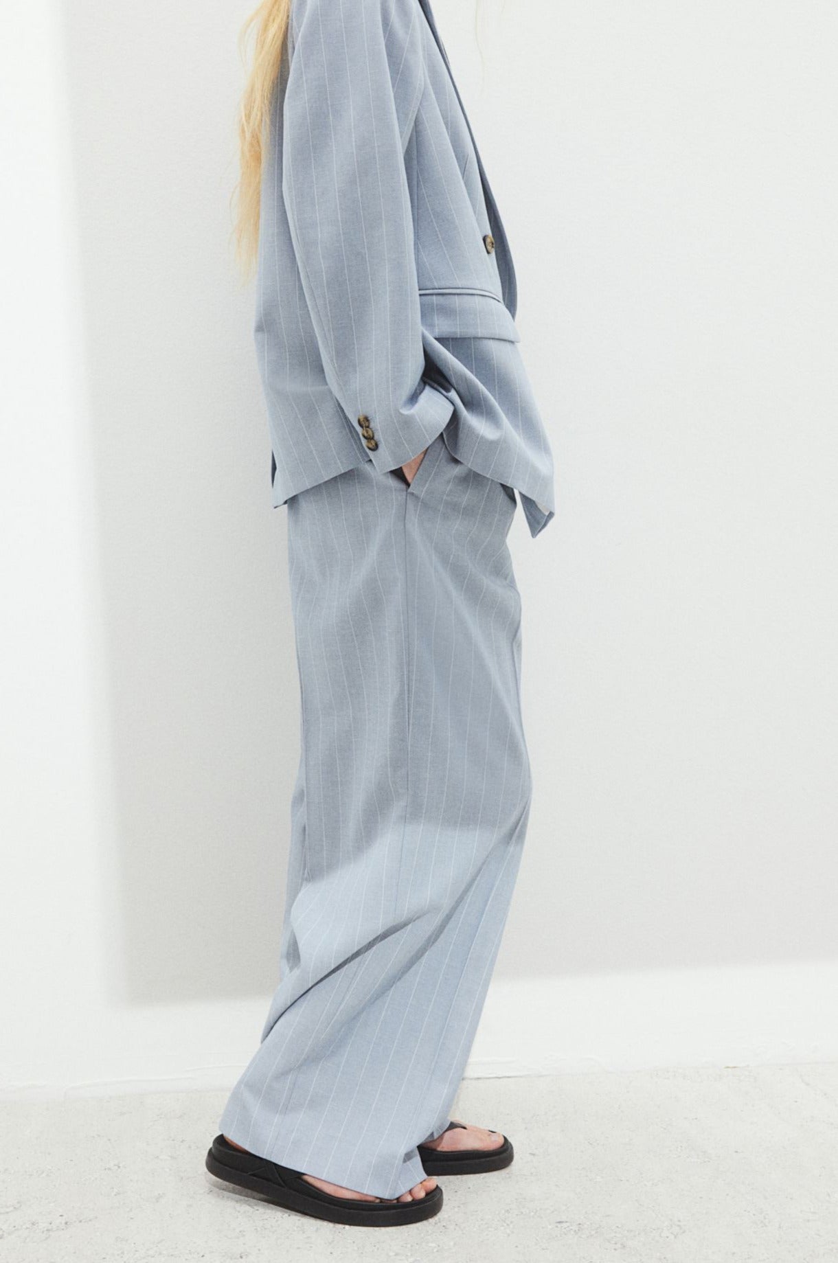 Elegant Back Drop Pants