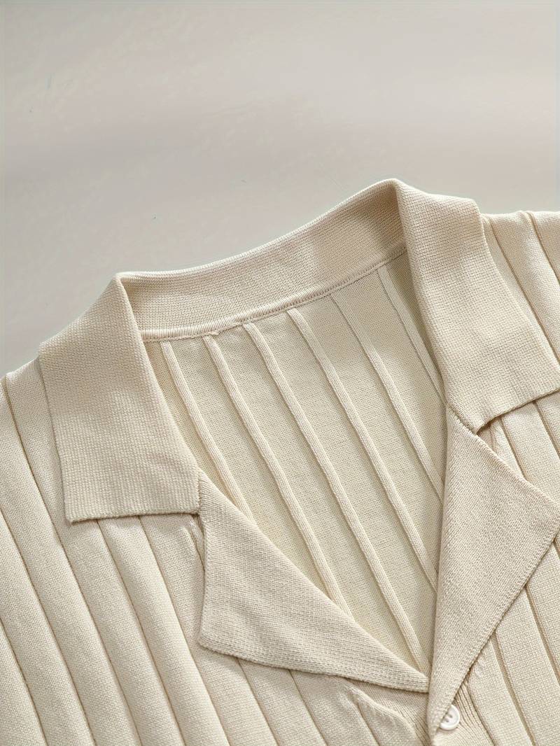 Classic Ribbed Short Sleeve Lapel Collar Knitted Shirt