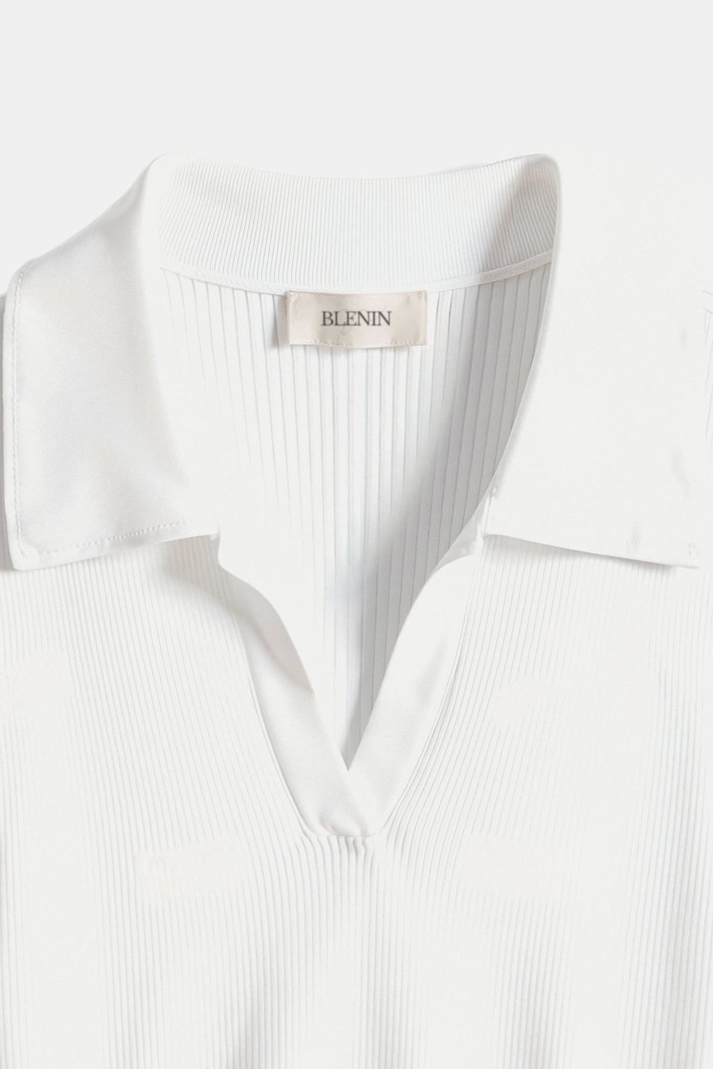 Simple Solid Collared Ribbed Knitted Sleeveless V-neck Top