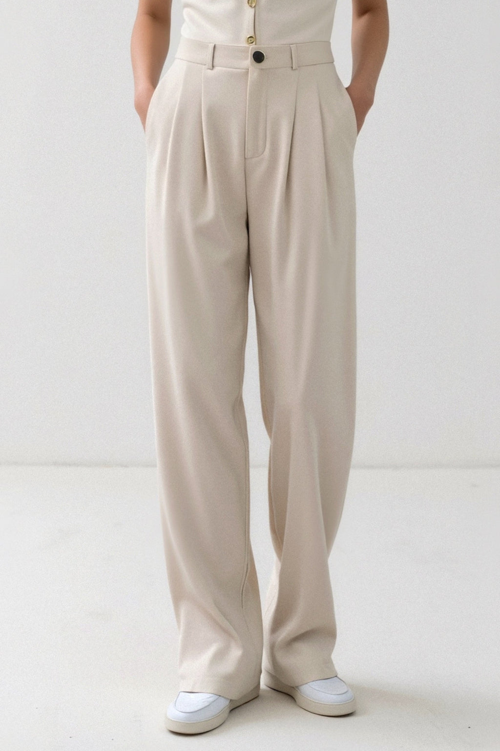 Solid Button Front High Waist Plicated Pants