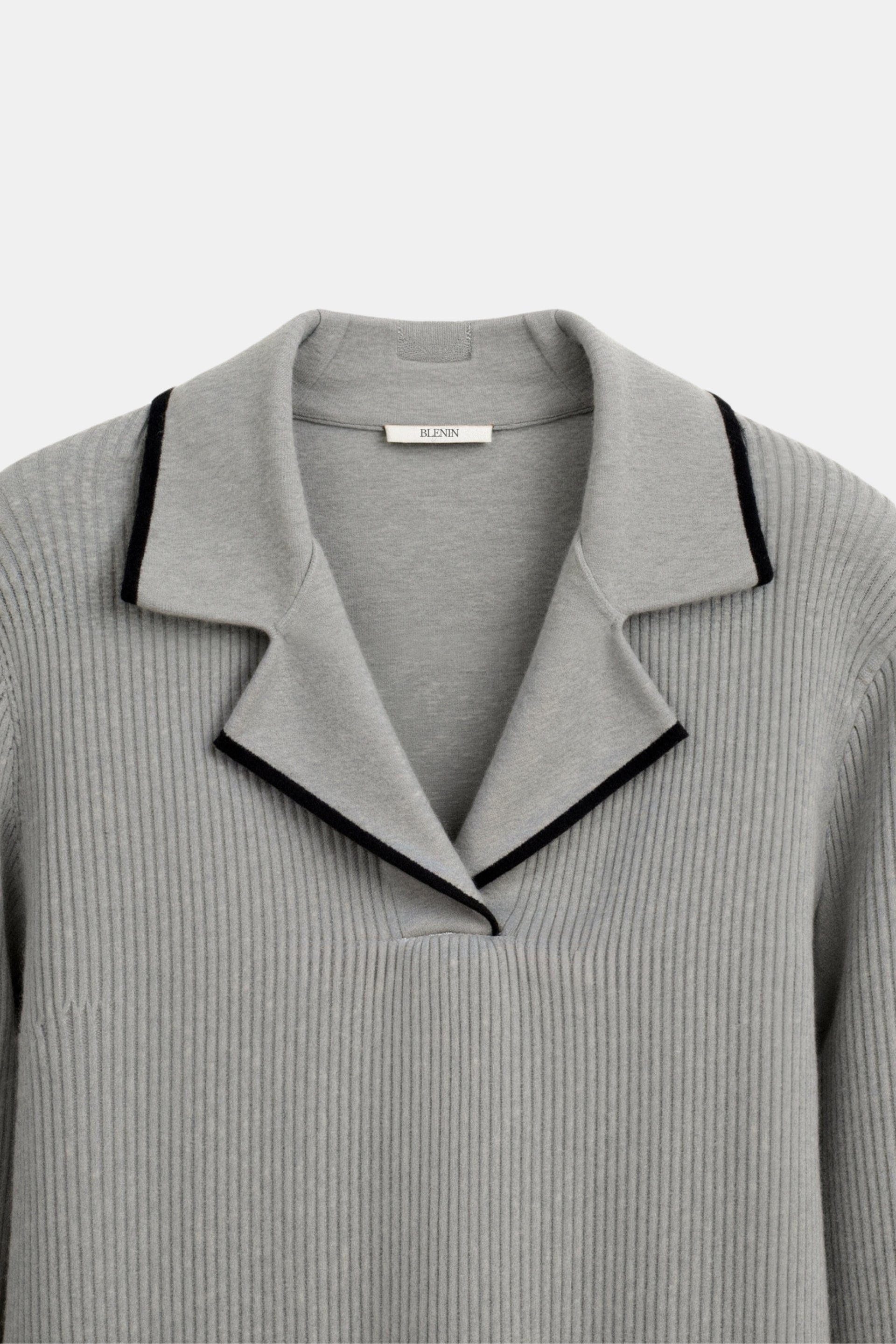 Contrast Trim Gray Label Neck Sweater