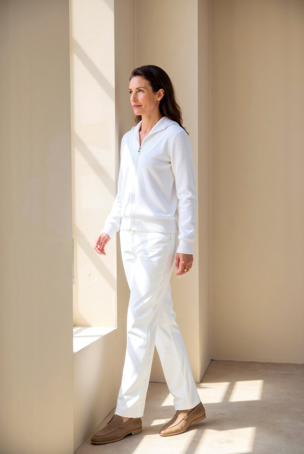 Women Hooded Zip Sweater